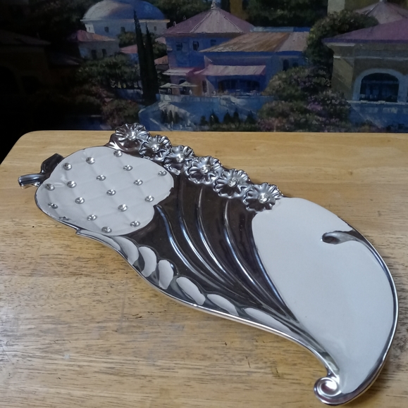 📿Heavy Metal & Rhinestones Trinket Tray. Elegant & Durable,Vintage Like🆕New!⌚ - Picture 3 of 12